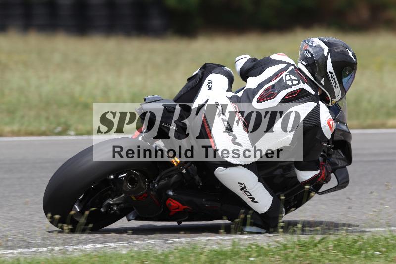 Archiv-2022/23 06.06.2022 PROMAX ADR/Gruppe rot/backside
